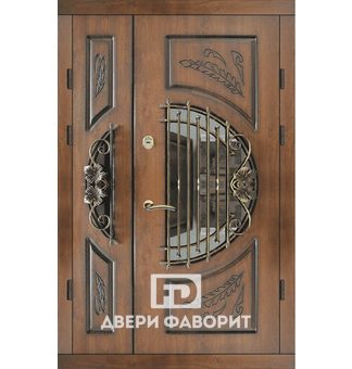 Дверь двустворчатая парадная со стеклом и ковкой